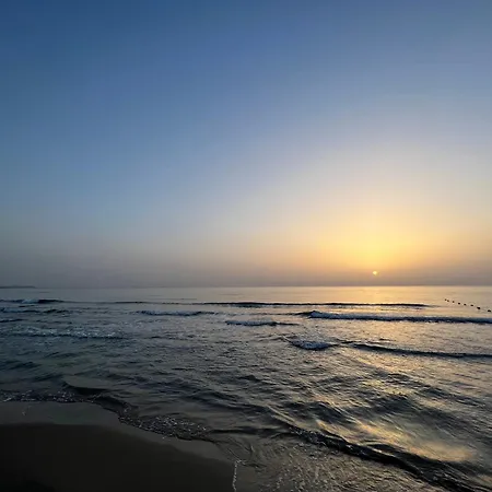 Saint Park Downstairs Lägenhet